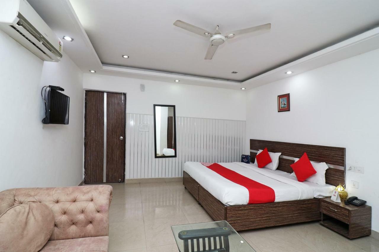 Oyo 10257 Hotel Lotus Park Gurgaon Esterno foto