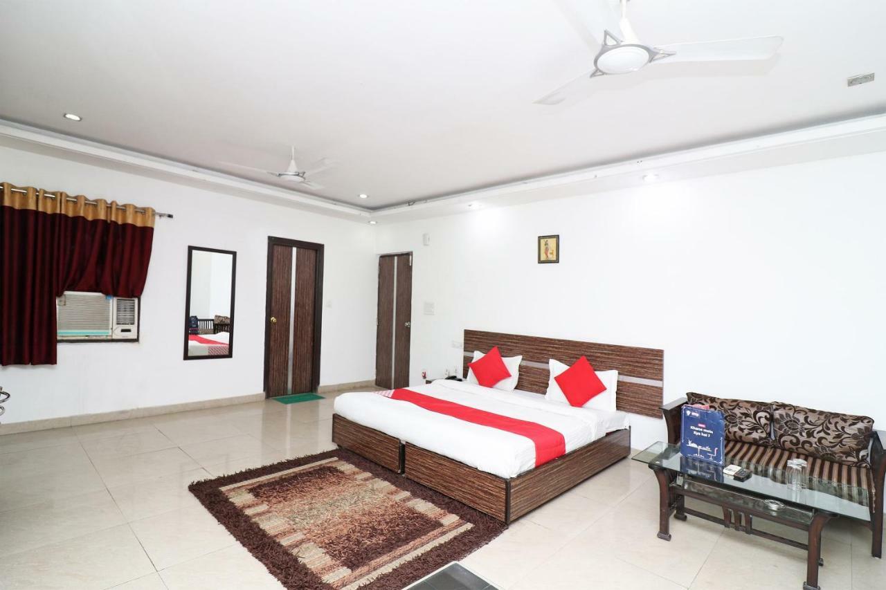 Oyo 10257 Hotel Lotus Park Gurgaon Esterno foto