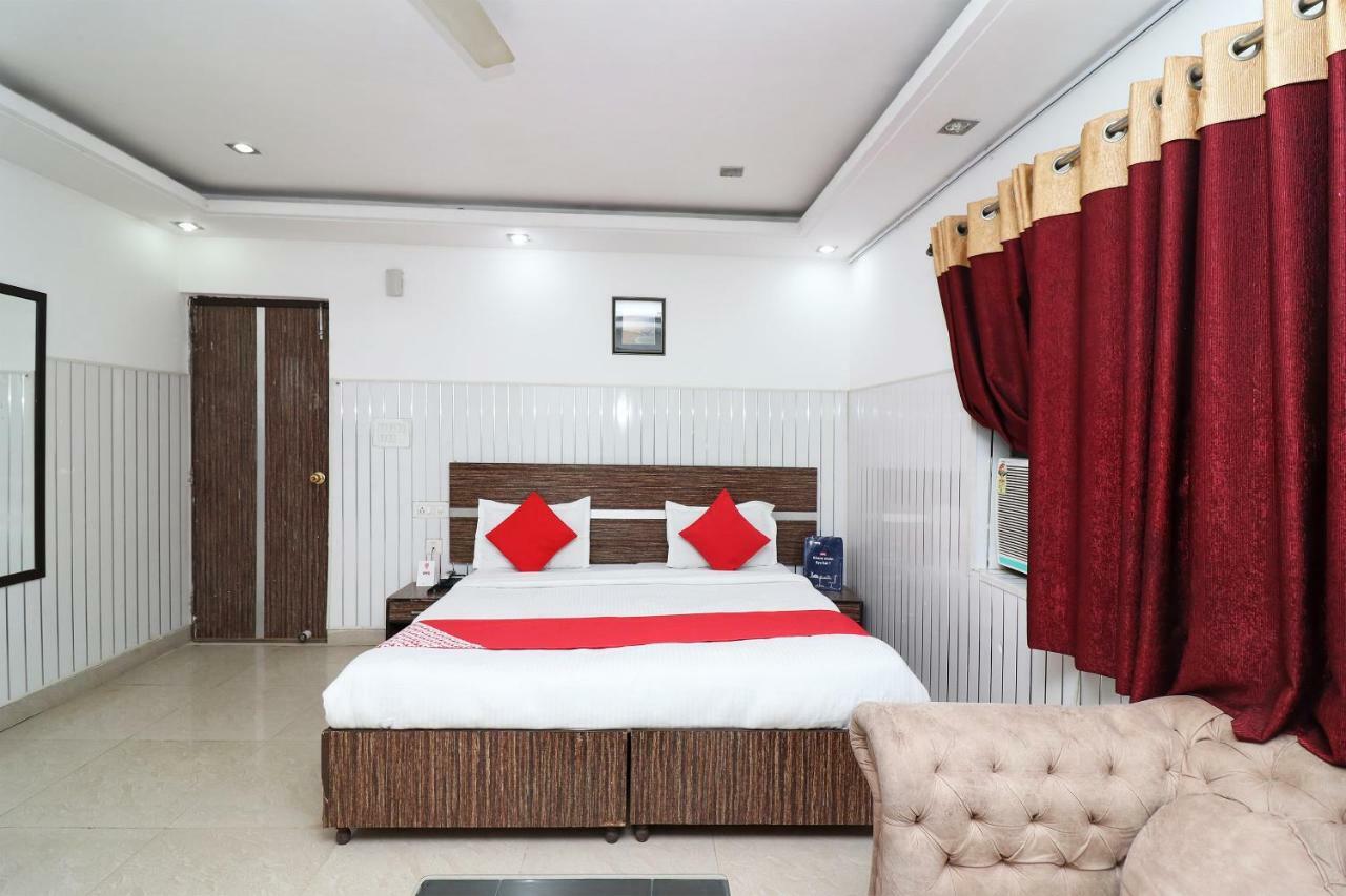 Oyo 10257 Hotel Lotus Park Gurgaon Esterno foto